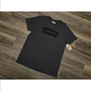 Levi’s New Logo Tee